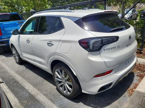 Used 2025 Buick Encore GX Avenir w/ Avenir Convenience Package FWD image 2