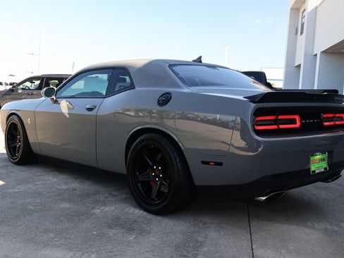 Used 2023 Dodge Challenger R/T Scat Pack RWD image 4