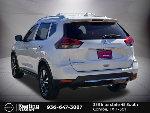 Used 2020 Nissan Rogue SV w/ Premium Package image 5