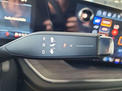 New 2026 Chevrolet Suburban Premier w/ Sun And Tow Package image 28