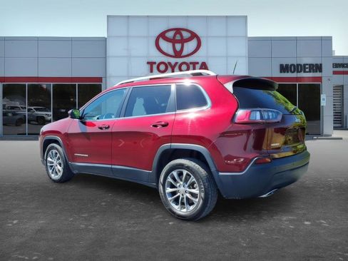 Used 2021 Jeep Cherokee Latitude Lux w/ Sun & Sound Group FWD image 3