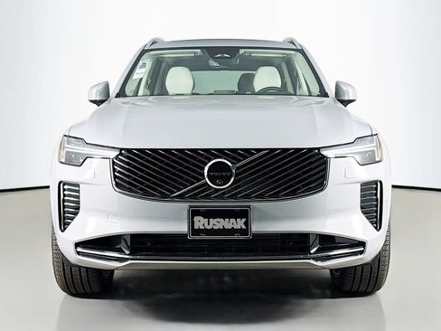 Certified 2026 Volvo XC90 T8 Ultra w/ Protection Package Premier AWD/4WD image 2