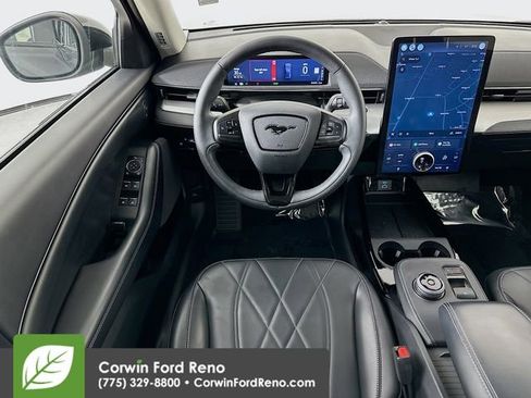 Certified 2022 Ford Mustang Mach-E Select image 21