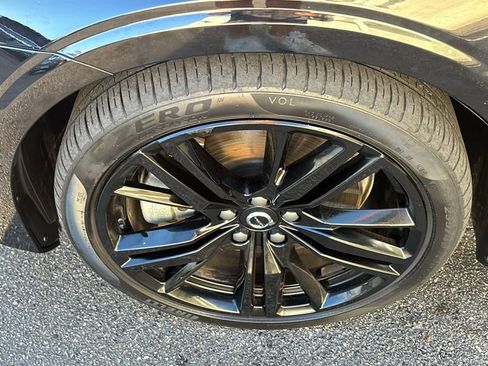 Used 2024 Volvo S60 T8 Plus AWD/4WD image 33