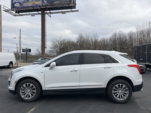 Used 2018 Cadillac XT5 Luxury w/ Driver Awareness Package image 2
