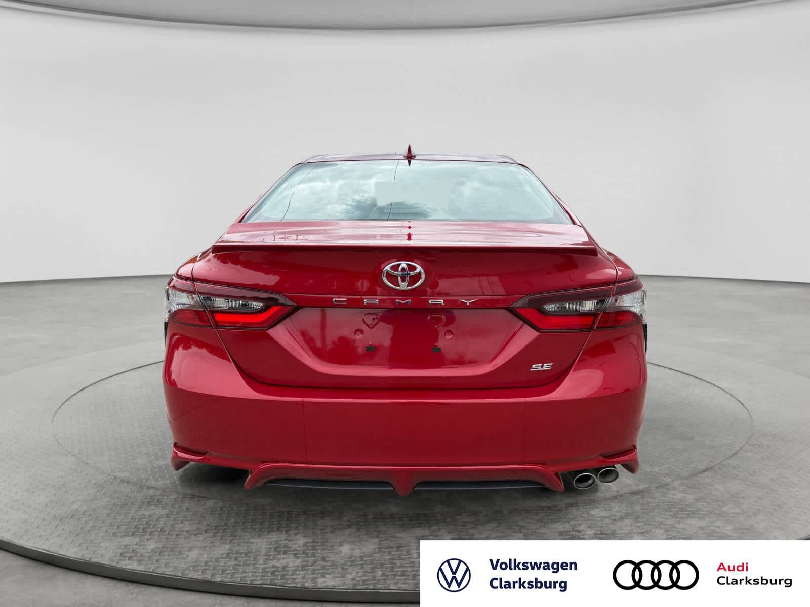Used 2024 Toyota Camry SE FWD image 23
