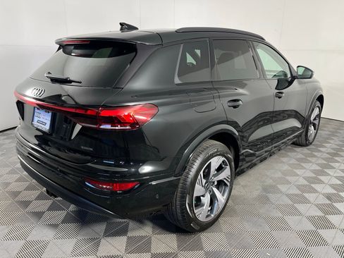 New 2025 Audi Q6 e-tron Premium Plus image 10