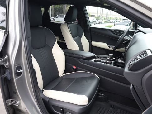 Used 2022 Lexus NX 250 FWD image 21