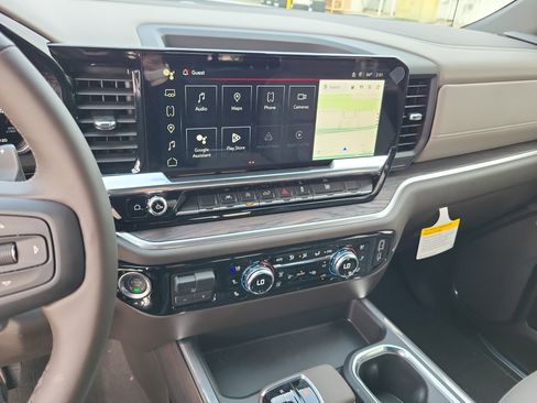 New 2026 GMC Sierra 1500 SLT image 20