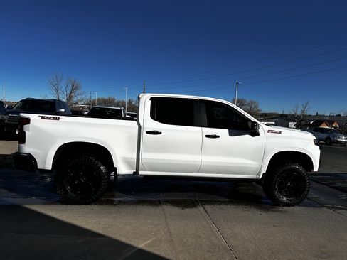 Used 2021 Chevrolet Silverado 1500 LT Trail Boss w/ Convenience Package II image 6