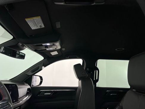 Used 2025 Chevrolet Tahoe RST image 25