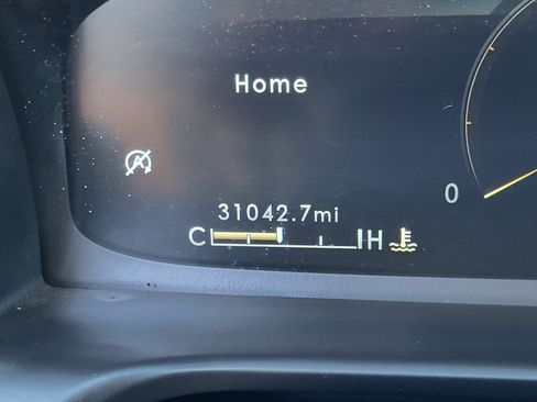 Used 2022 Lincoln Aviator Reserve w/ Equipment Group 201A RWD image 27