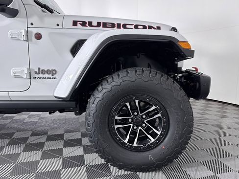 New 2026 Jeep Wrangler Unlimited Rubicon image 19