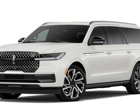 New 2026 Lincoln Navigator L Reserve AWD/4WD image 1