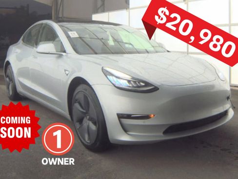 Used 2018 Tesla Model 3 Long Range RWD image 1