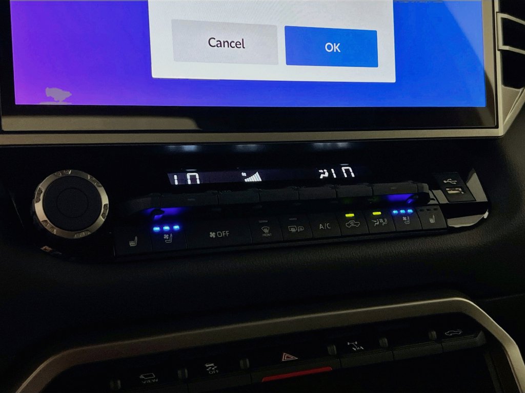 New 2026 Toyota Tundra Limited AWD/4WD image 23