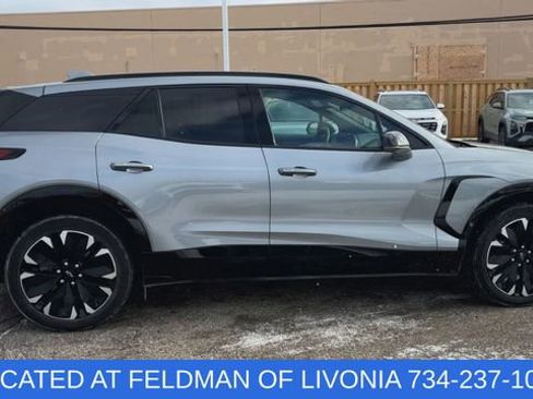 Used 2024 Chevrolet Blazer EV RS image 9