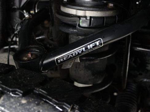 Used 2022 Chevrolet Silverado 1500 RST image 8