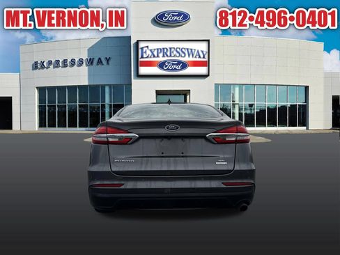 Used 2020 Ford Fusion SE FWD image 5