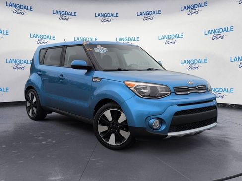 Used 2018 Kia Soul + FWD image 2