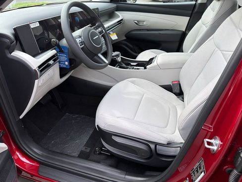 New 2026 Hyundai Tucson SE image 10