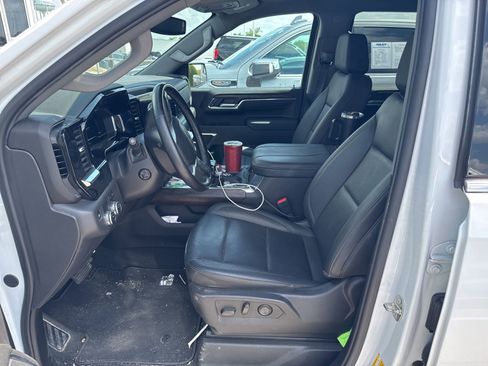 Used 2024 GMC Sierra 1500 SLT w/ SLT Premium Plus Package image 9