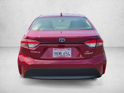 Certified 2024 Toyota Corolla LE FWD image 7