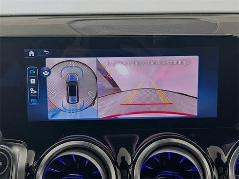 Certified 2025 Mercedes-Benz GLB 250 image 14