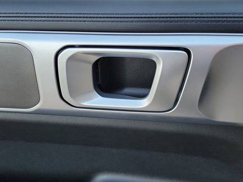 Used 2025 Hyundai Santa Fe SEL image 17