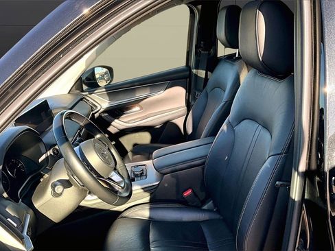 Certified 2025 MAZDA CX-70 3.3 Turbo w/ Preferred Package image 27