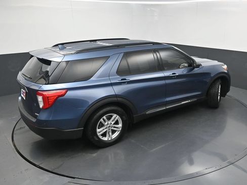Used 2020 Ford Explorer XLT RWD image 36