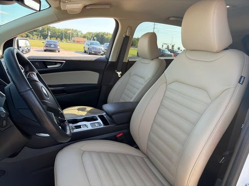 Used 2023 Ford Edge SEL w/ Convenience Package AWD/4WD image 16