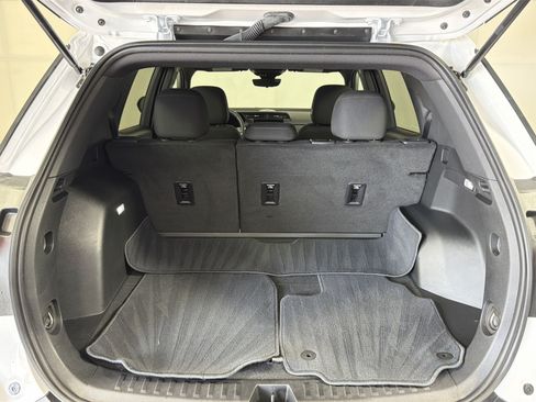 New 2026 GMC Terrain Elevation w/ Technology Package II FWD image 25
