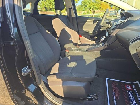 Used 2016 Ford Focus S image 20
