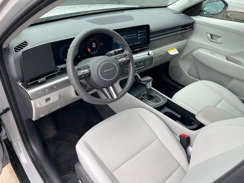 Certified 2024 Hyundai Kona SEL image 17