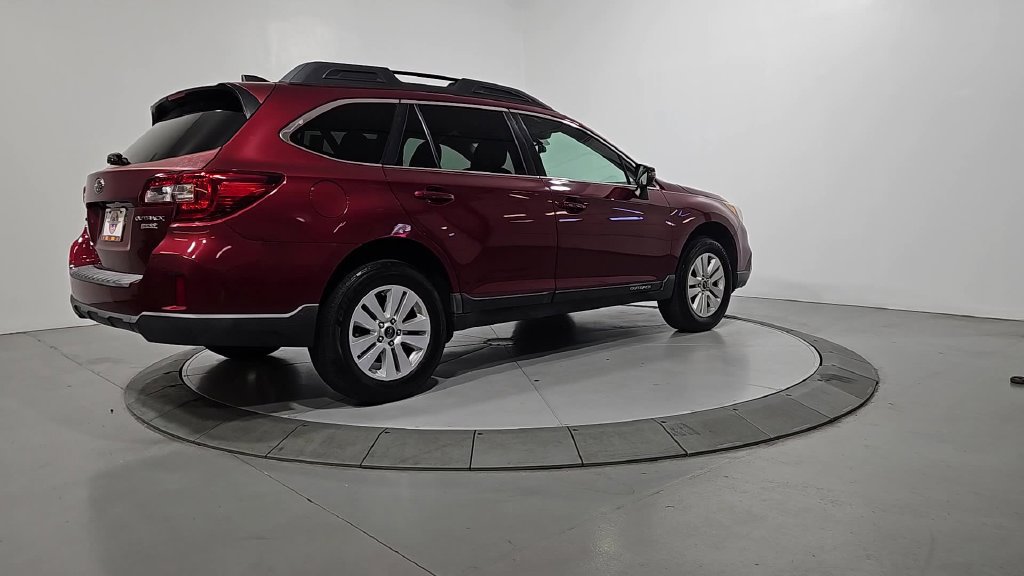 Used 2017 Subaru Outback 2.5i Premium AWD/4WD image 5