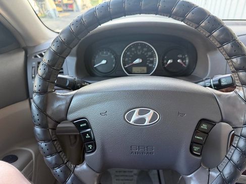 Used 2006 Hyundai Sonata LX FWD image 21