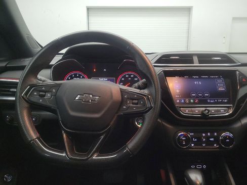 Used 2021 Chevrolet TrailBlazer RS w/ Sun and Liftgate Package FWD image 22