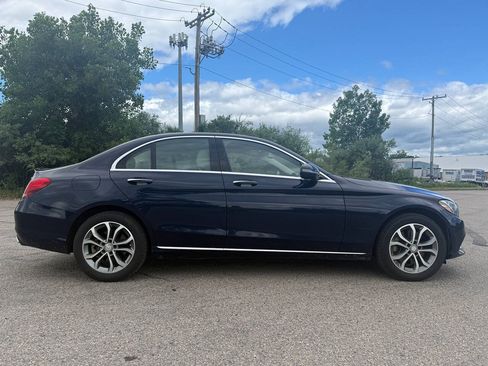Used 2016 Mercedes-Benz C 300 4MATIC Sedan image 6