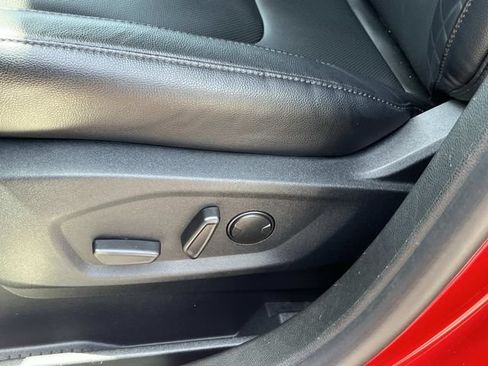 Used 2024 Ford Edge Titanium w/ Equipment Group 301A AWD/4WD image 33