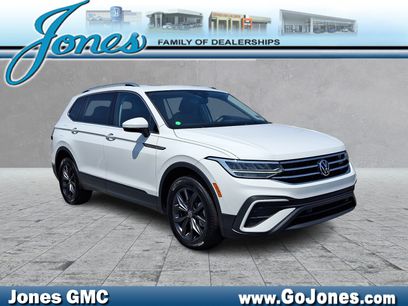 Used 2022 Volkswagen Tiguan SE