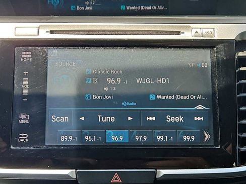 Used 2016 Honda Accord EX image 12