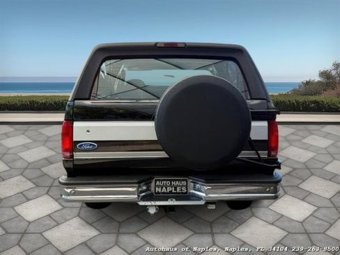 Used 1992 Ford Bronco image 7