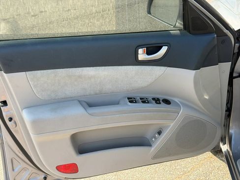 Used 2007 Hyundai Sonata SE FWD image 23