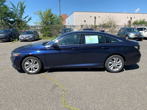 Used 2020 Honda Accord LX image 2