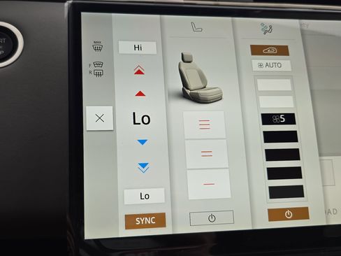 New 2026 Land Rover Range Rover Evoque Dynamic SE image 24