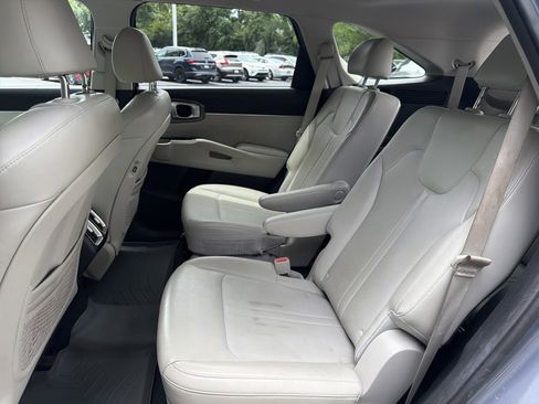 Used 2021 Kia Sorento SX AWD/4WD image 32