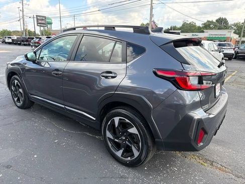 Used 2024 Subaru Crosstrek 2.5i Limited AWD/4WD image 4