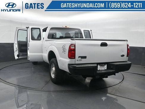 Used 2015 Ford F250 XL w/ Power Equipment Group AWD/4WD image 48