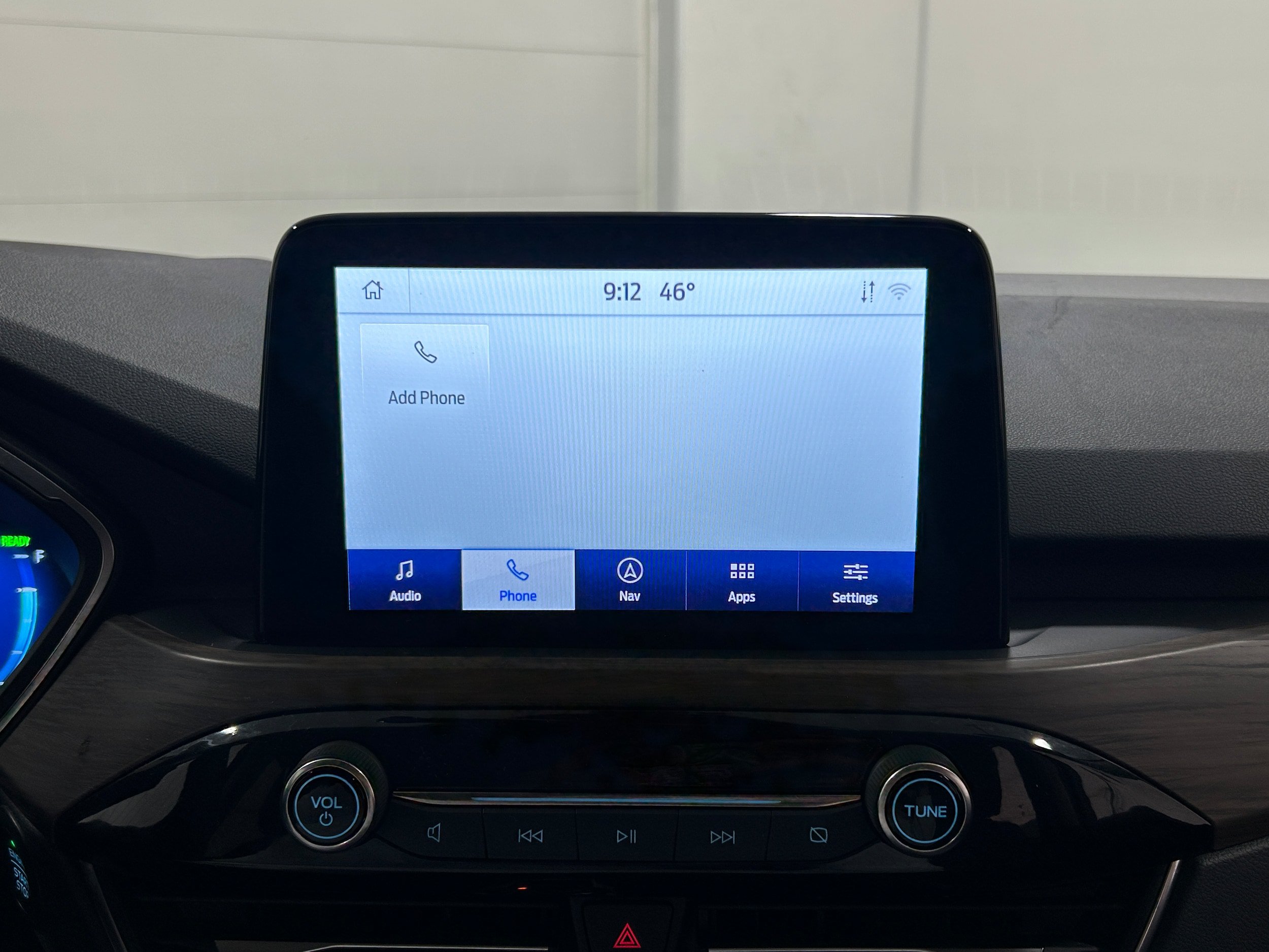 Used 2020 Ford Escape Titanium AWD/4WD image 6